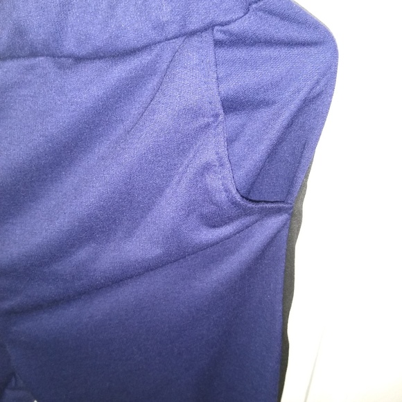 Women's joggers set - Picture 4 of 5